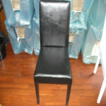 Siyah Ahşap Ayaklı Sandalye